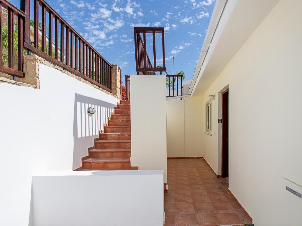 Flat-Chlorakas-PR43108