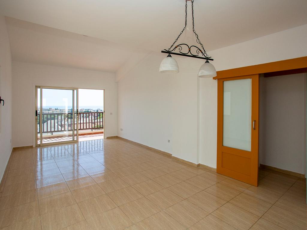 Flat-Chlorakas-PR43108