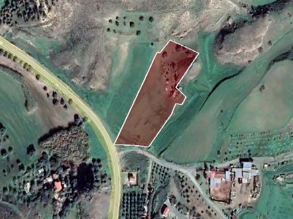 Field - Troulloi, Larnaca