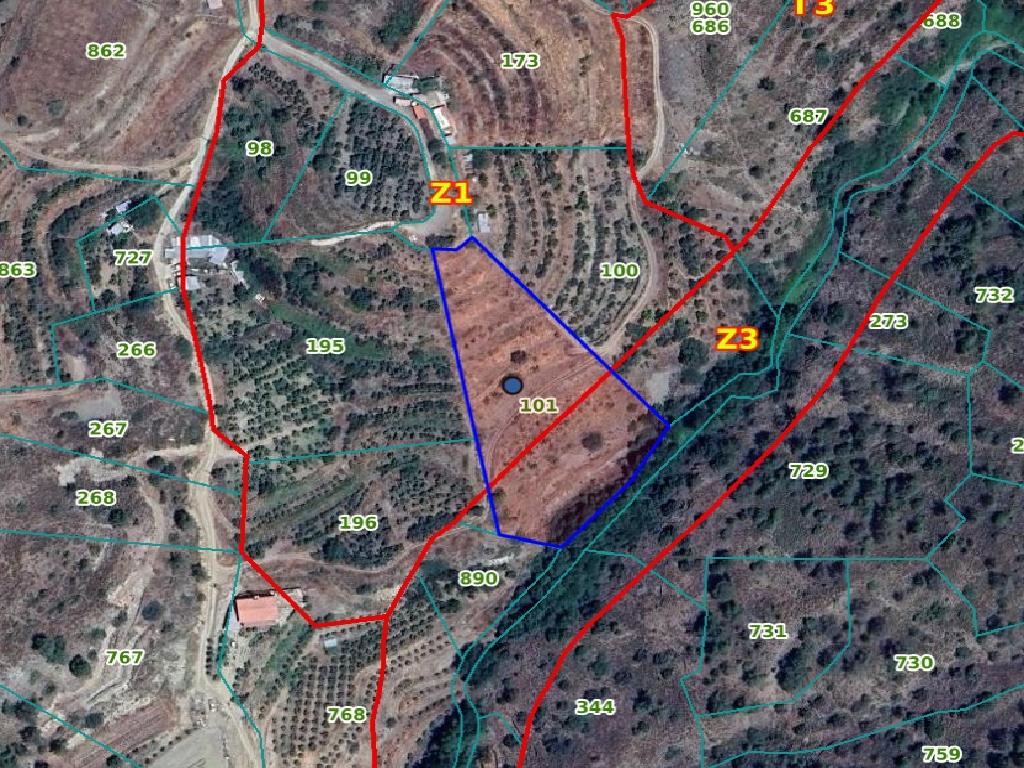 Field-Pelendri-PR39527