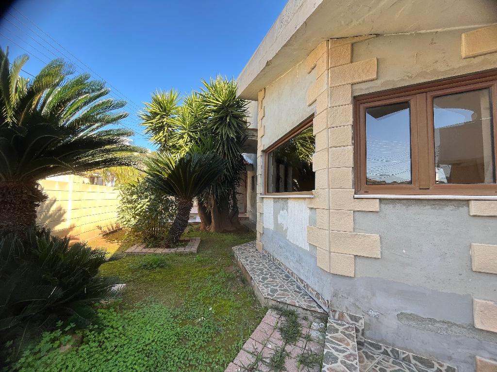 Detached house-Limassol Municipality-PR40801