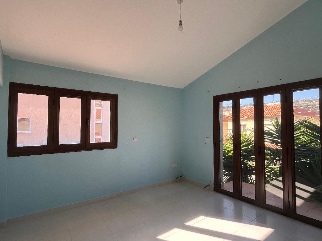 Detached house-Limassol Municipality-PR40801