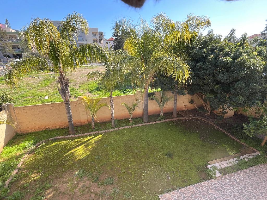 Detached house-Limassol Municipality-PR40801