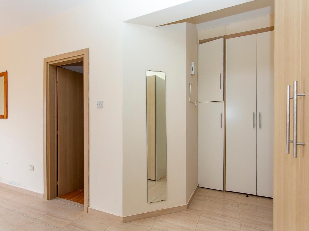 Studio-Pegeia-PR44701