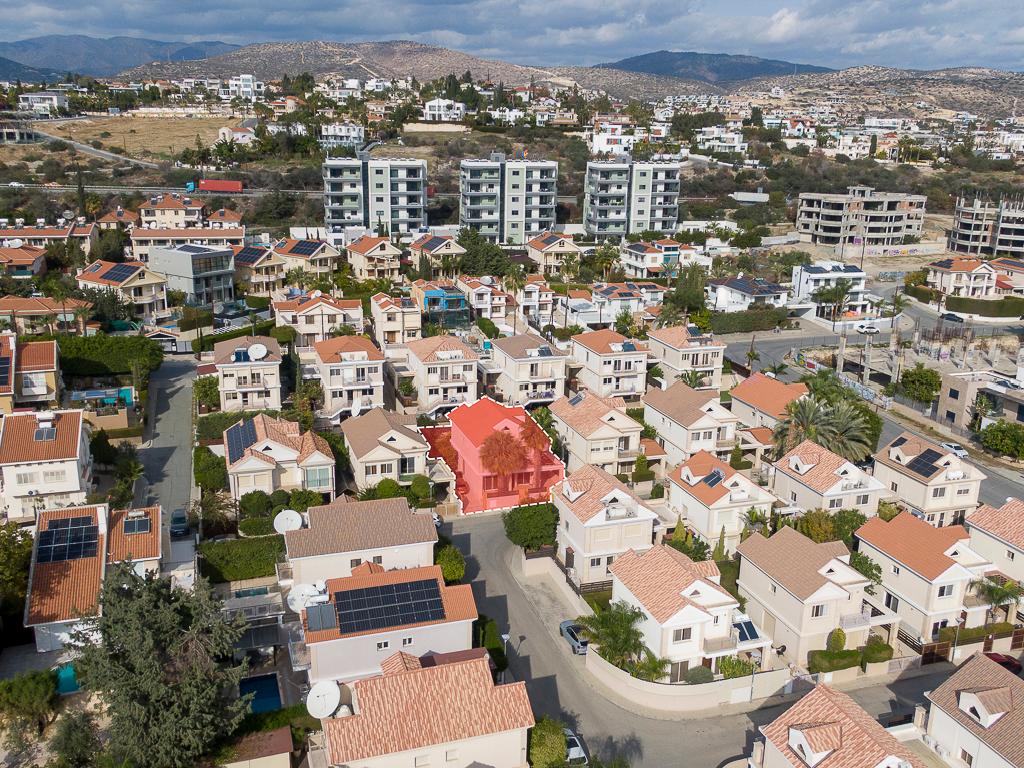 Detached House - Sunsmile Villas - Germasogeia, Limassol