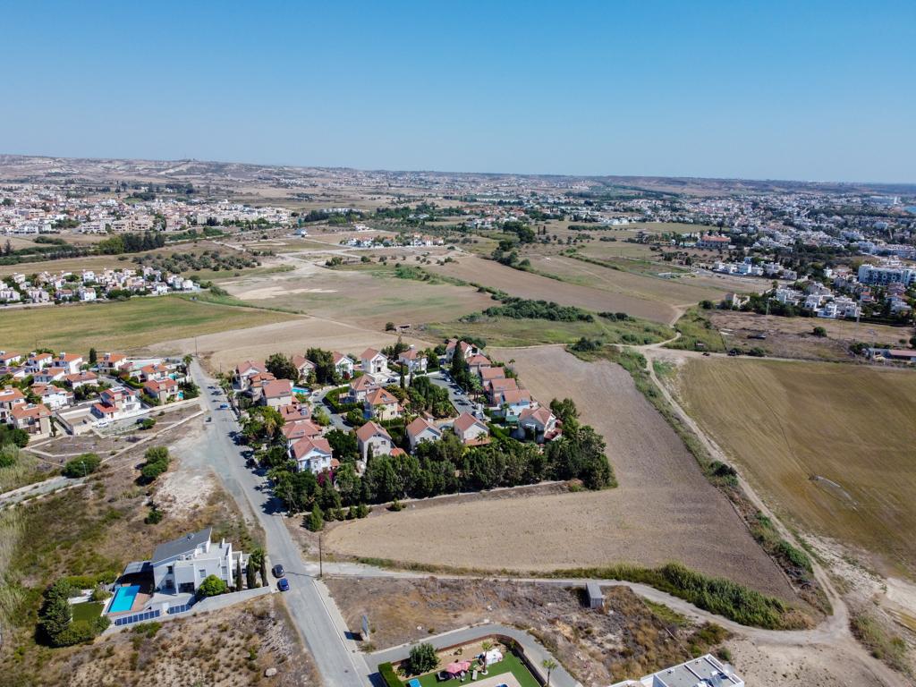 Field (share) - Oroklini, Larnaca