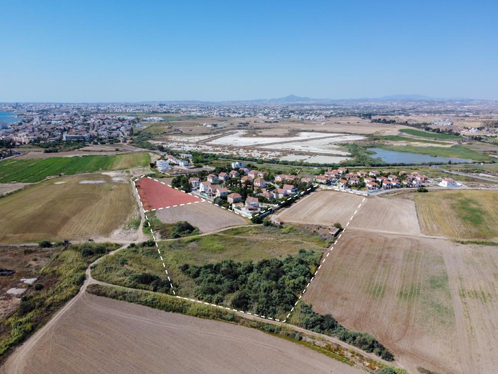 Χωράφι (μερίδιο) - Ορόκλινη, Λάρνακα