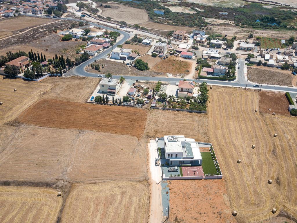 Field-Sotira-PR39727