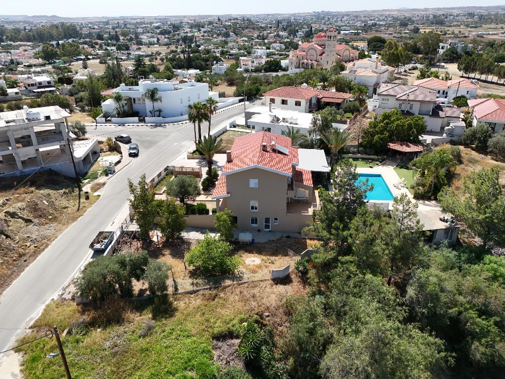 Detached house-Anagia-PR41531