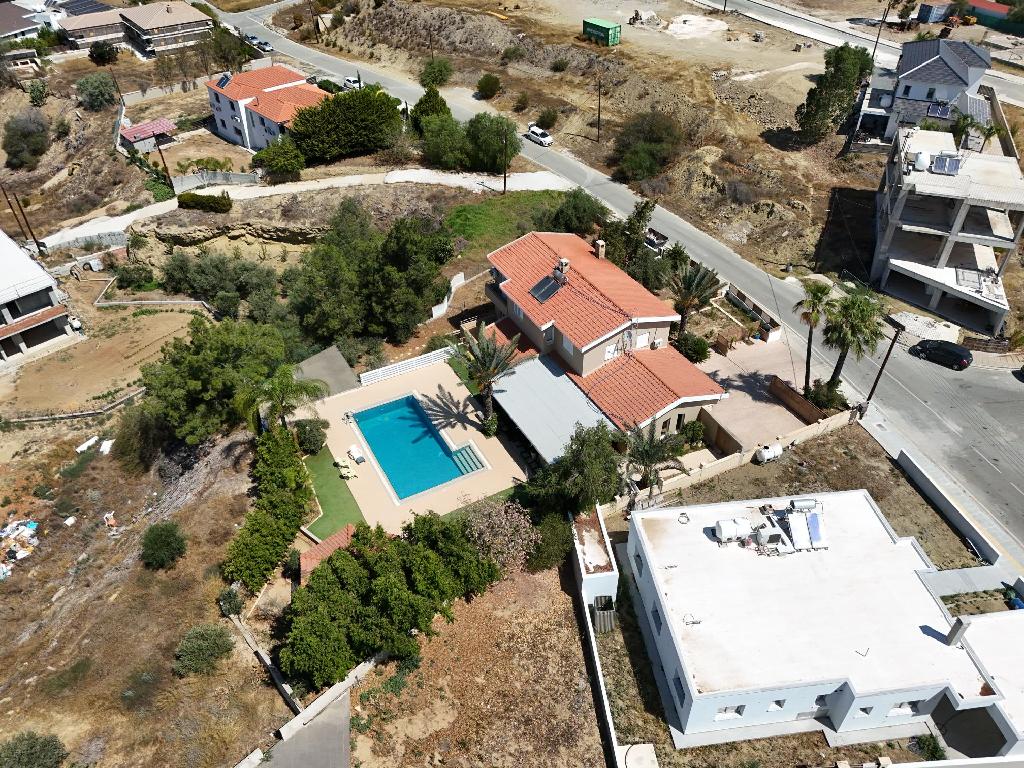 Detached house-Anagia-PR41531