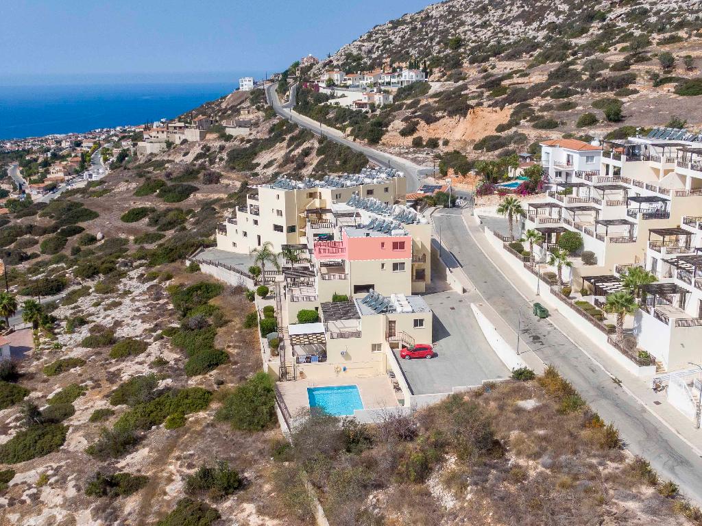 Flat-Pegeia-PR43497