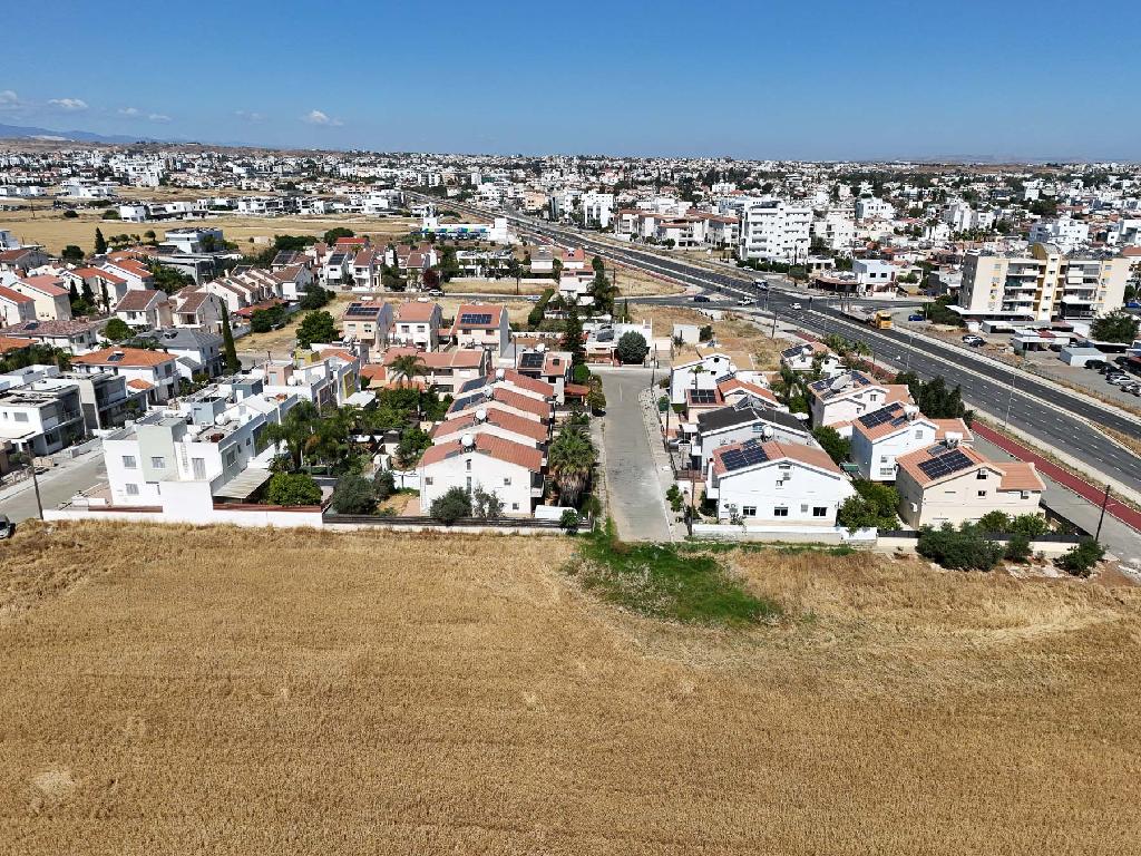 &Eta;&mu;&iota;&alpha;&nu;&epsilon;&xi;ά&rho;&tau;&eta;&tau;&eta; &kappa;&alpha;&tau;&omicron;&iota;&kappa;ί&alpha; - &Lambda;&alpha;&kappa;&alpha;&tau;ά&mu;&iota;&alpha;, &Lambda;&epsilon;&upsilon;&kappa;&omega;&sigma;ί&alpha;
