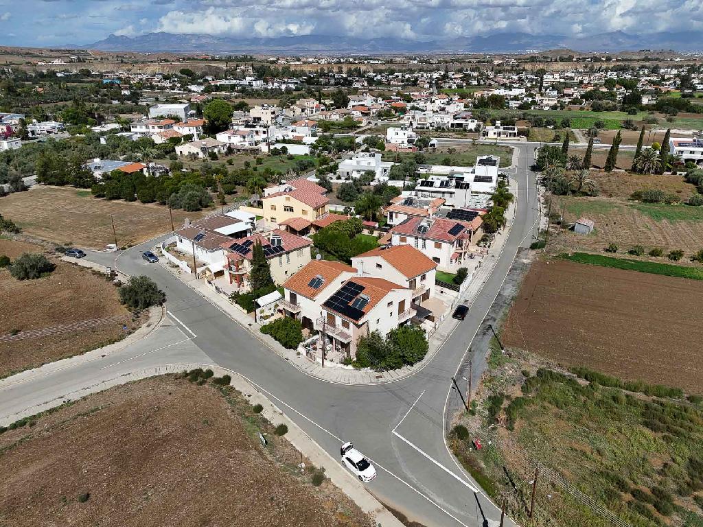 House - Pano Deftera, Nicosia