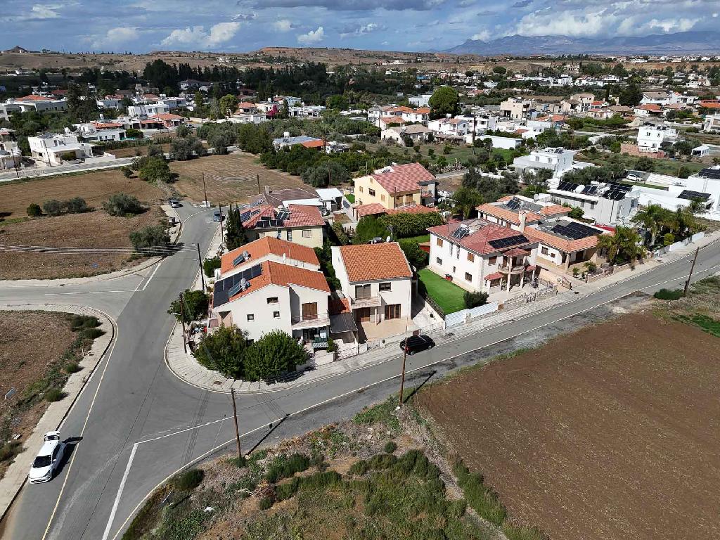 House - Pano Deftera, Nicosia